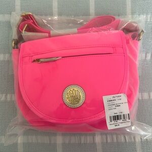 NWT Lilly Pulitzer giavanna neoprene crossbody aura pink